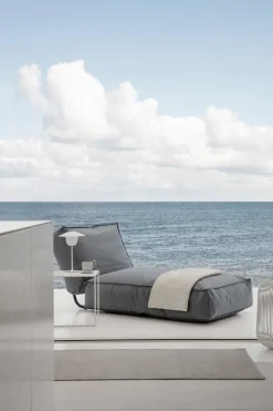 Blomus - Bath Towel - Magnet - CARO