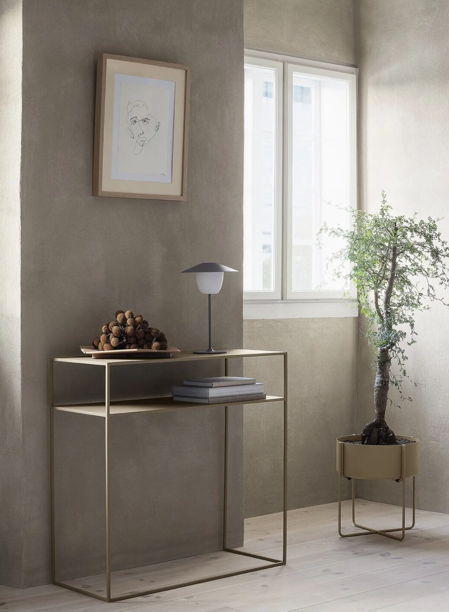 Blomus - Plant Stand - Nomad - KENA