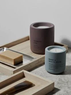 Blomus - Scented Candle - Sandalwood Myrra - FRAGA