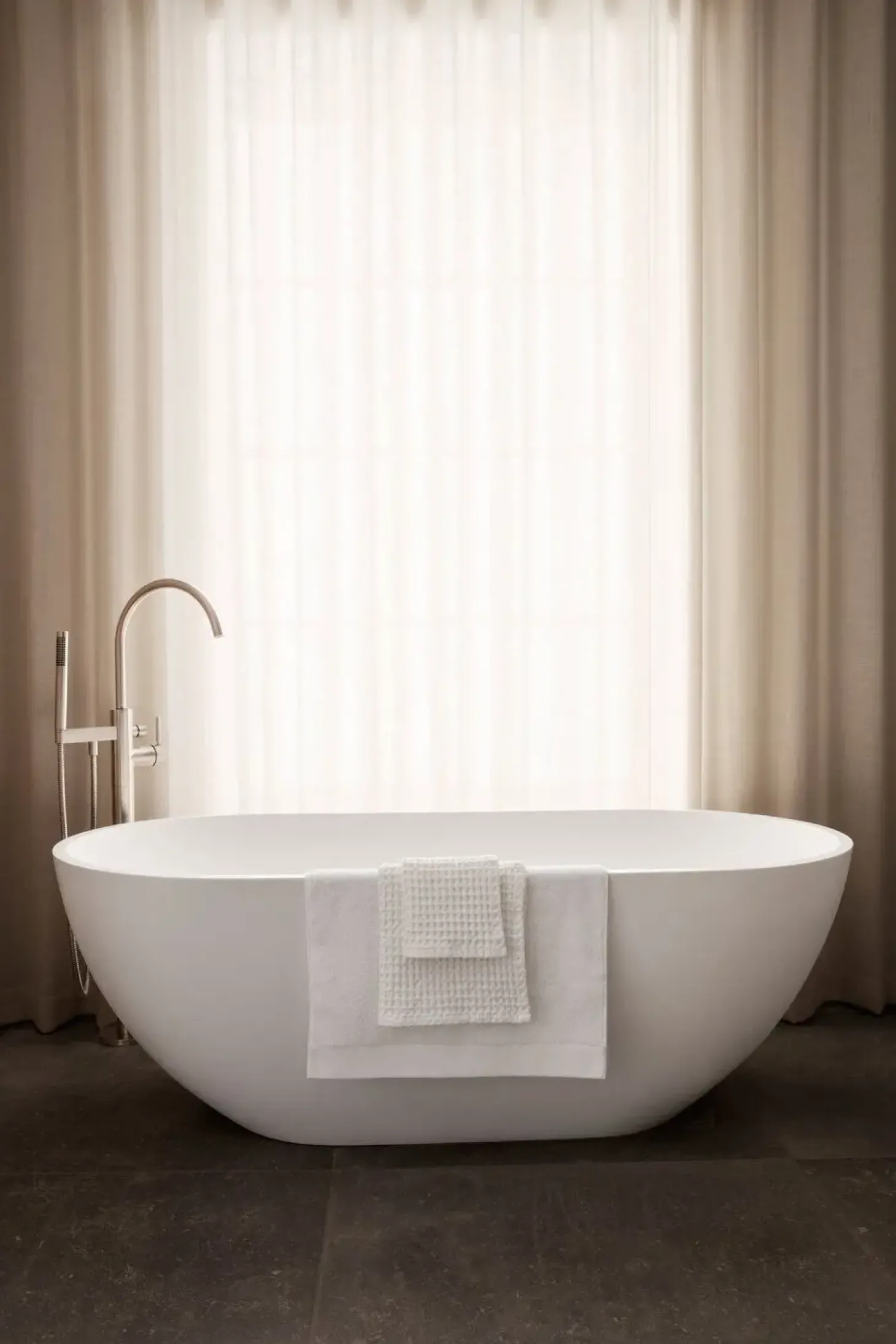 Blomus - Set of 4 Guest Hand Towels - Black - RIVA
