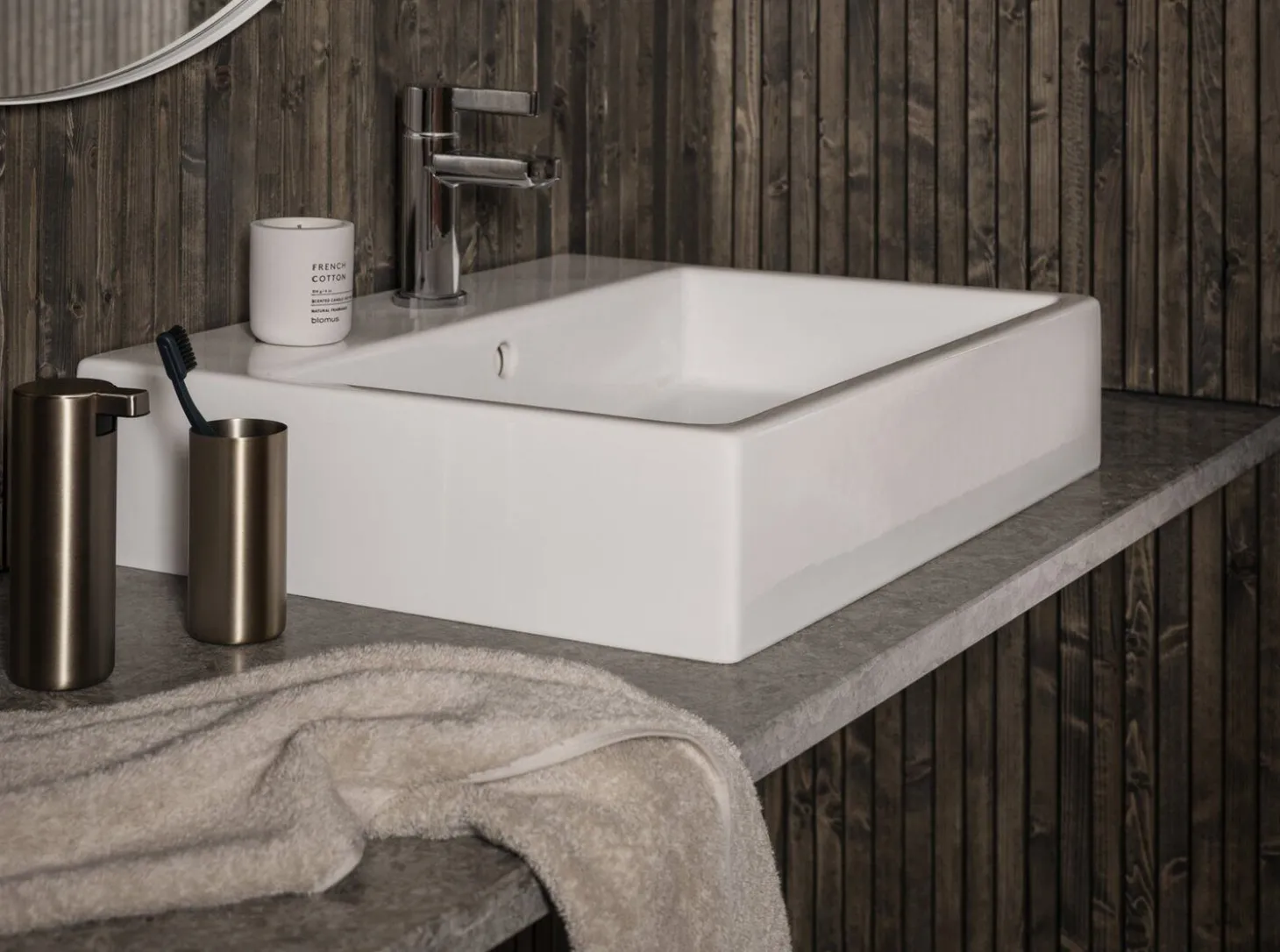 Blomus - Wall Mirror - White - RIM