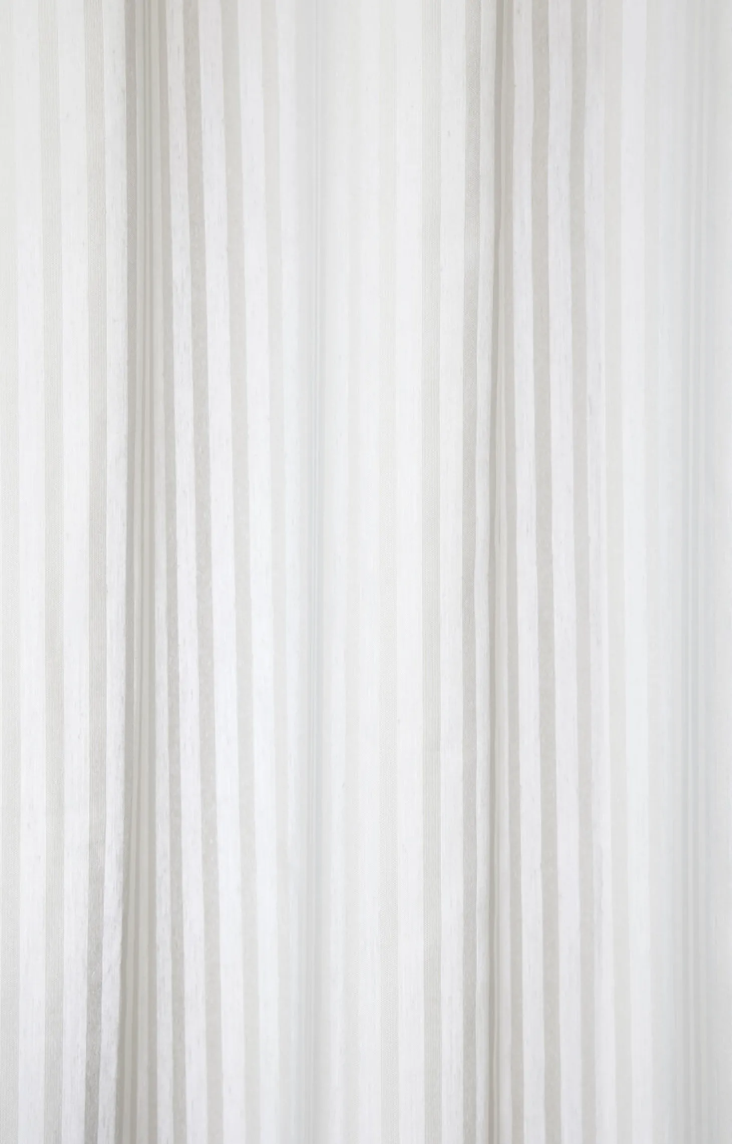 Compliments - Badeforhæng - Lines shower curtain w/eyelets 200 cm - Lys grå