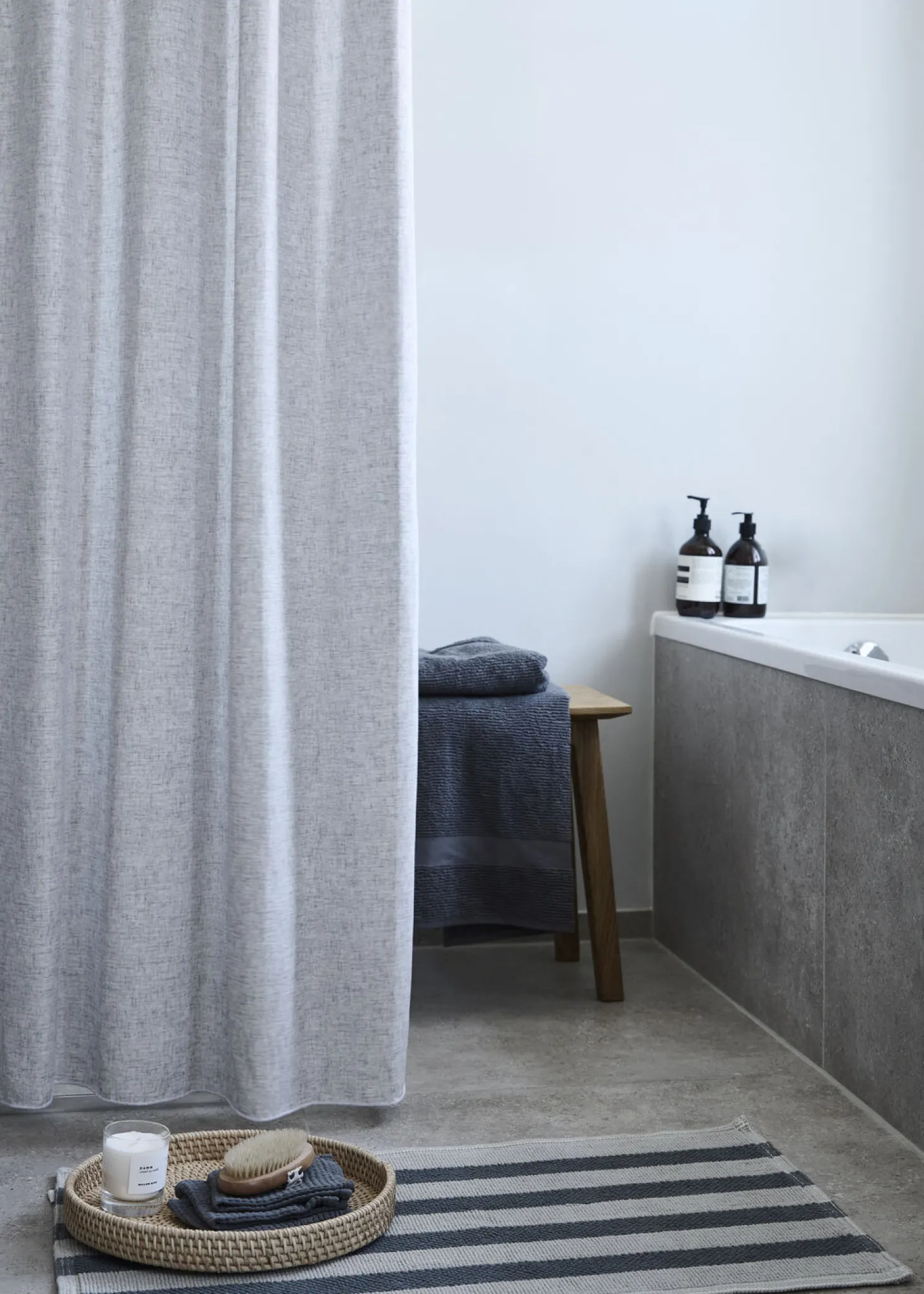 Compliments - Badeforhæng - Lino shower curtain w/tape 200 cm - Grå
