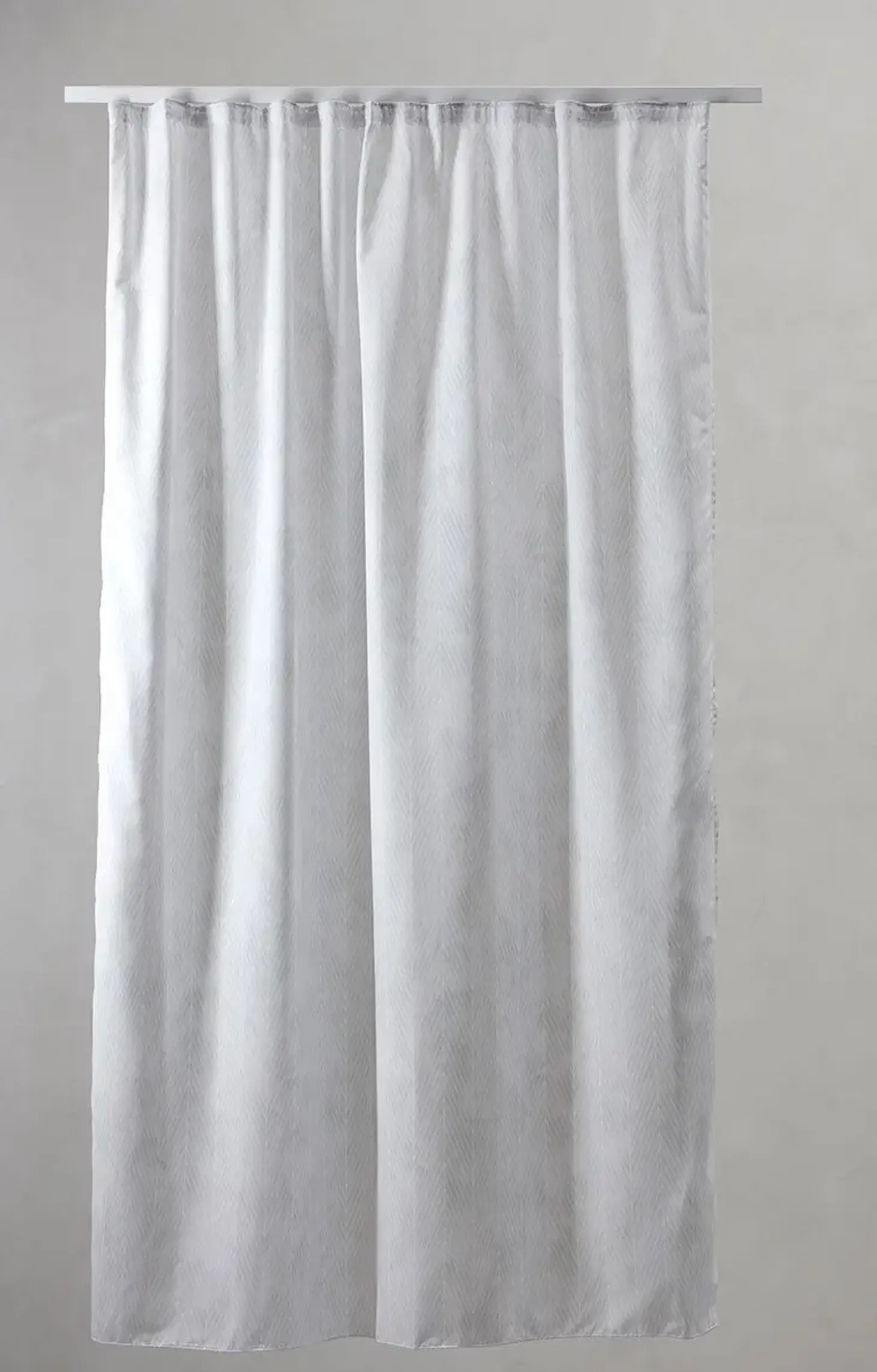 Compliments - Badeforhæng - Pine shower curtain w/tape 200 cm - Lys grå