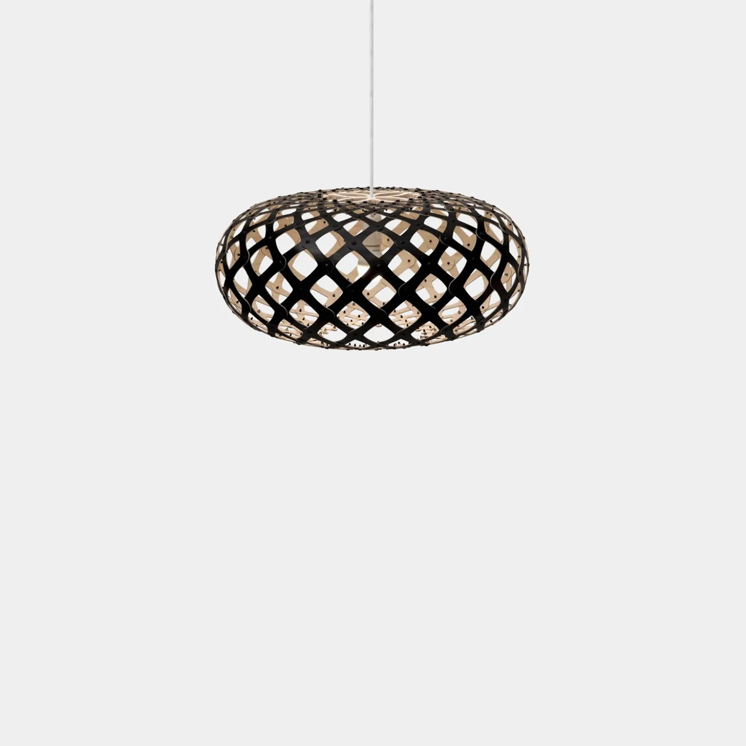David Trubridge - Kina - Sort/natur Ø 45 cm