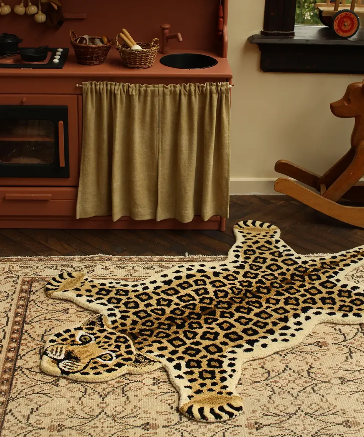 Doing Goods - Lilly Leopard Gulvtæppe - Large - brun