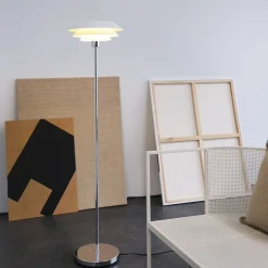 Dyberg Larsen - DL31 Gulvlampe - Mat hvid, 133 cm