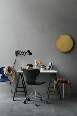 Fritz Hansen - Kaiser Idell 6718-W - Væglampe - Sort