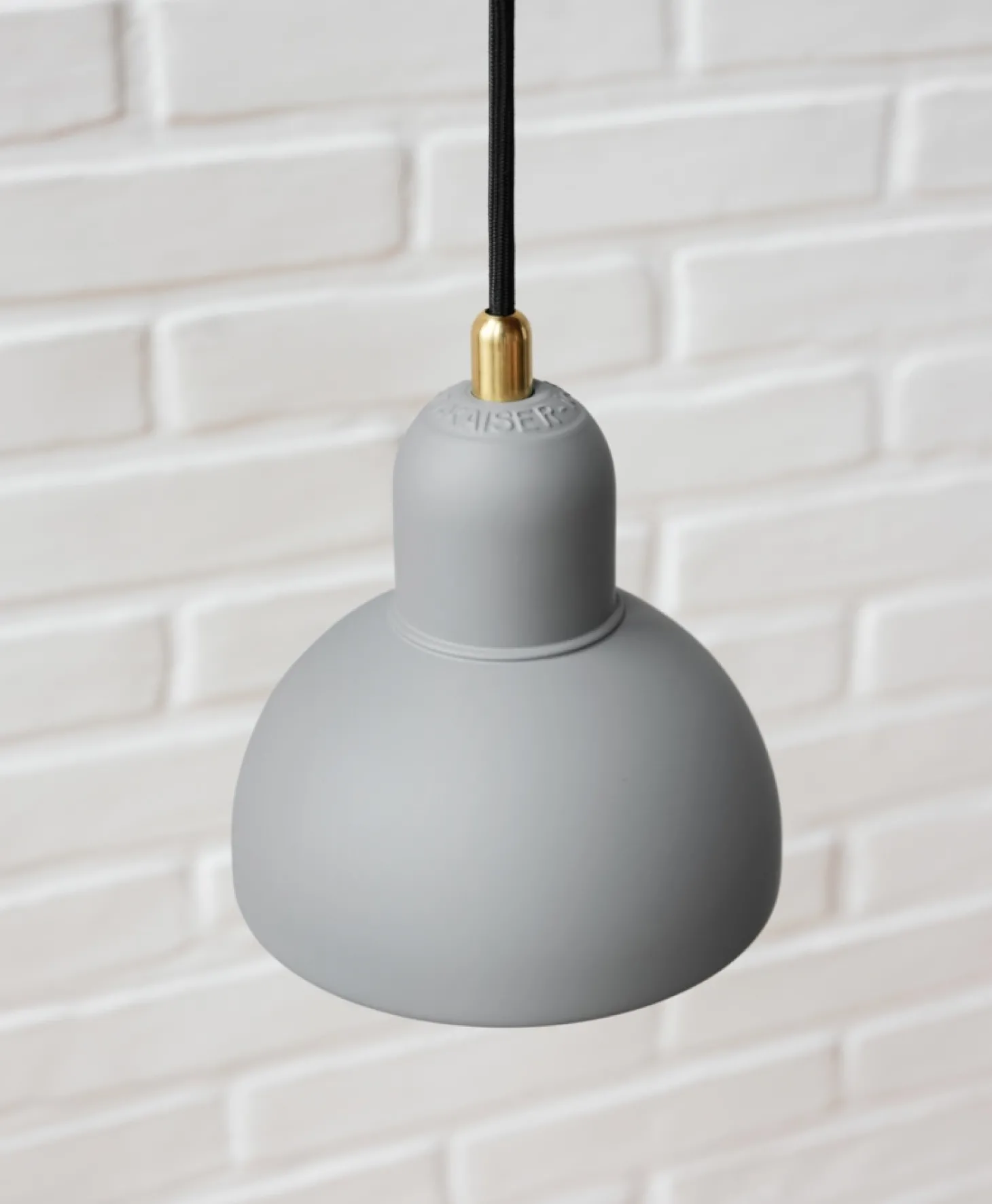 Fritz Hansen - Loftlampe - Kaiser Idell 6722-P - Sort
