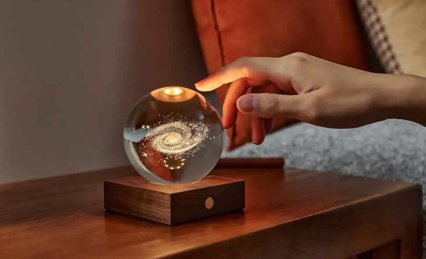 Gingko - Amber Crystal Light - Galaxy