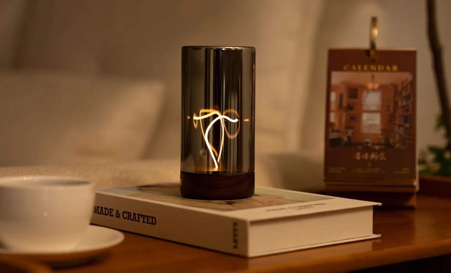 Gingko - Bordlampe - Solis Drift Light - Valnød
