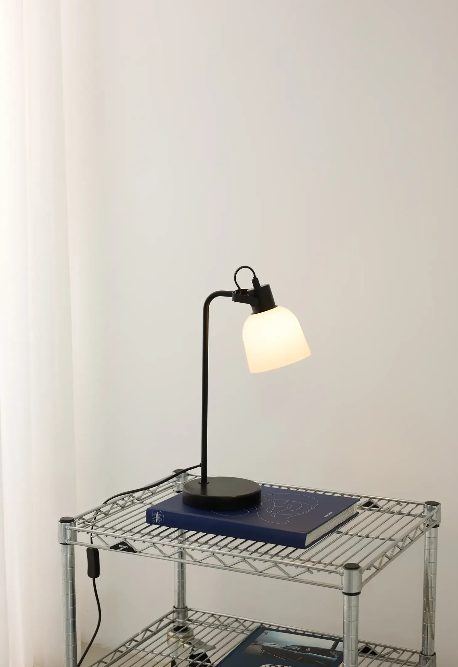 Halo Design Copenhagen - Bordlampe - Glow