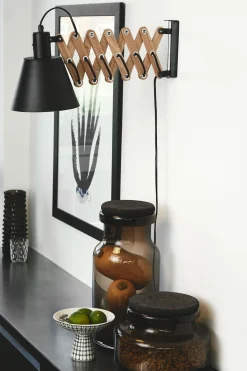 Halo Design - Væglampe - Vintage - Sort/oljeret valnød