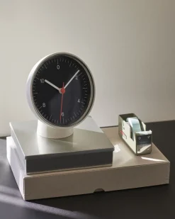HAY - Bordur - Table Clock - Blå - H: 14 cm