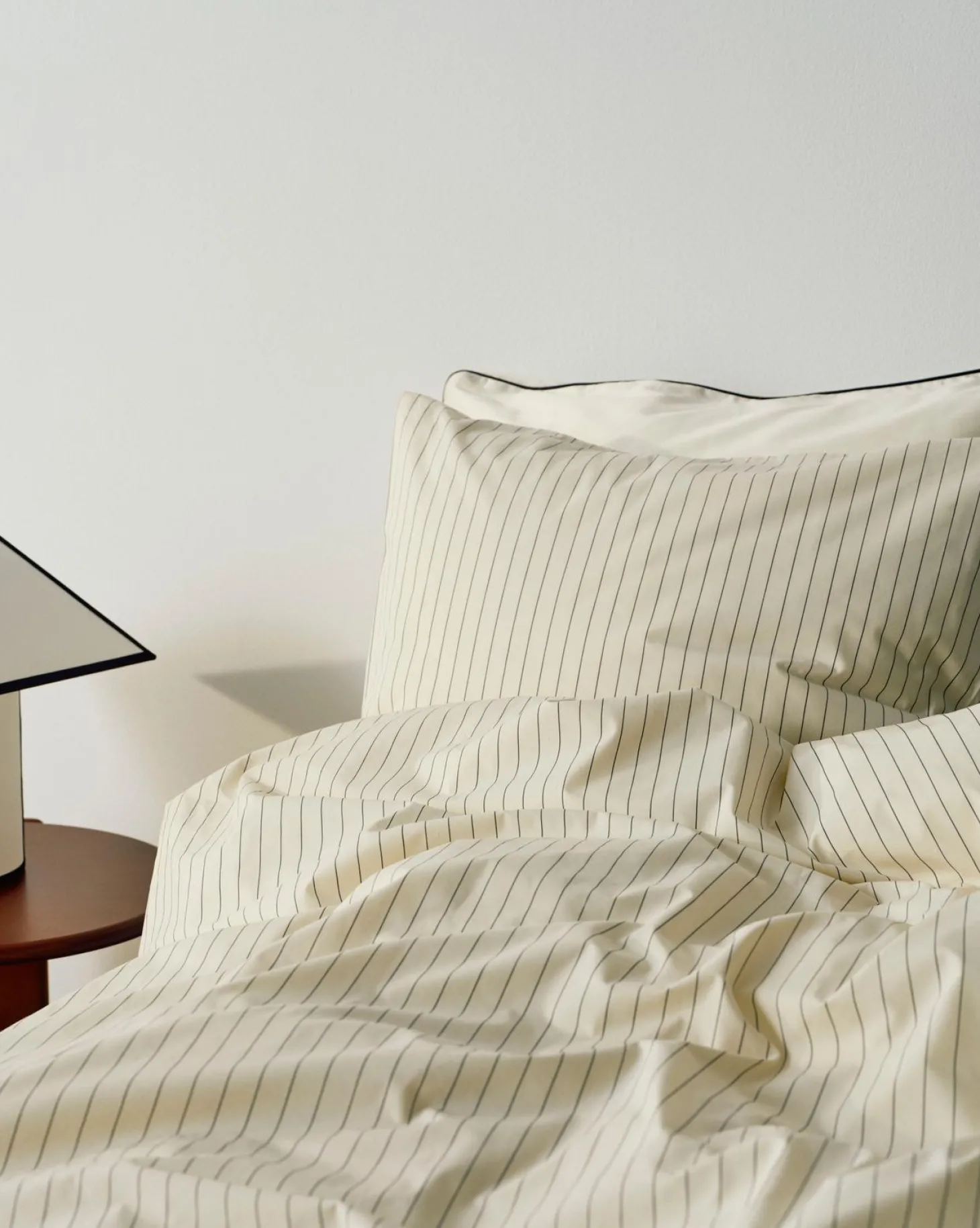 Hay - Fineline Duvet Cover - 200 x 220 - Ivory