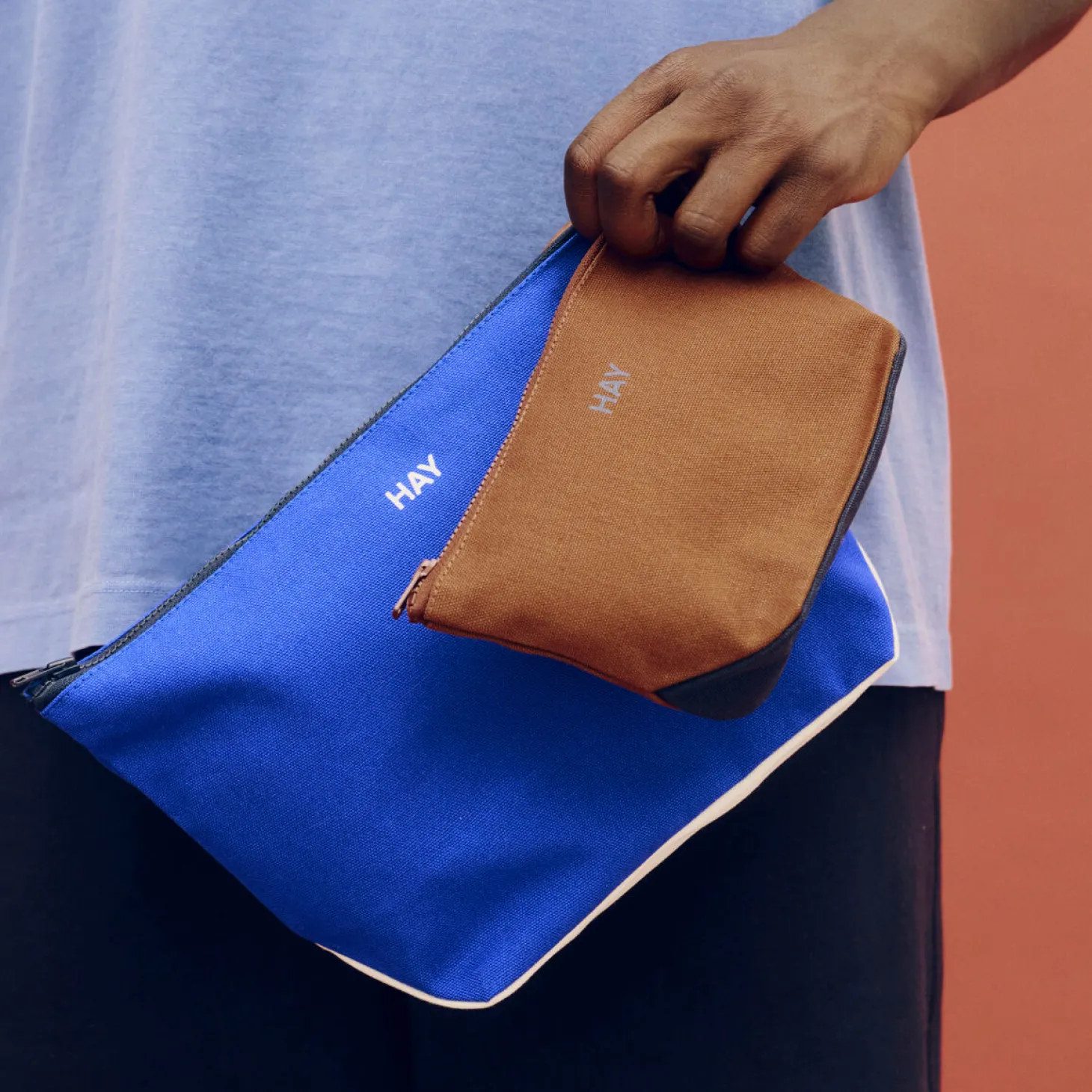 Hay - Multi Pouch - Small - Electric blue multi