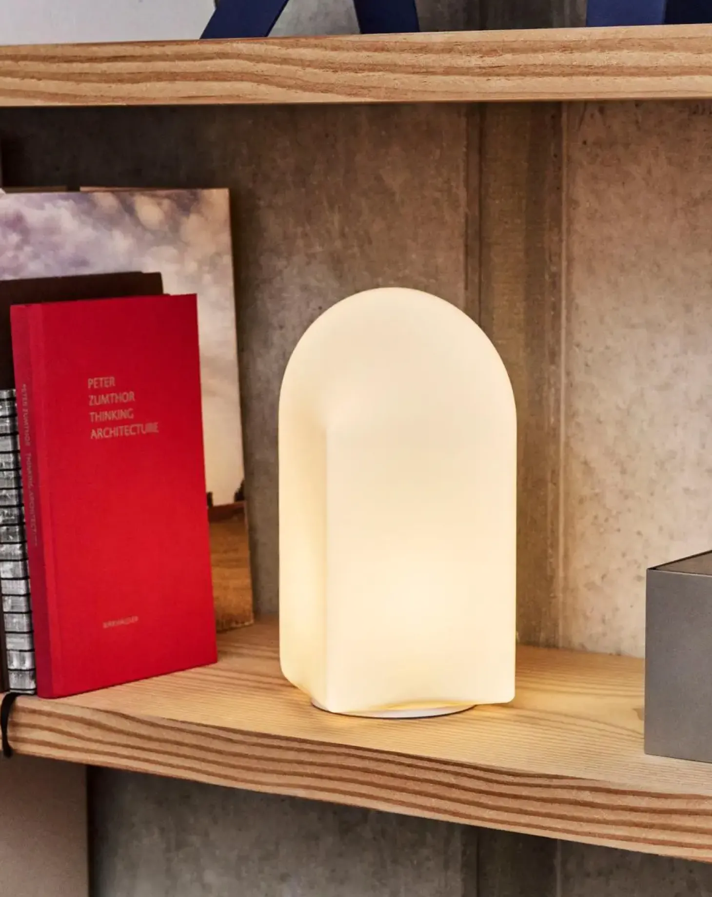 Hay - Parade Portable Lamp - Shell White - 24 cm