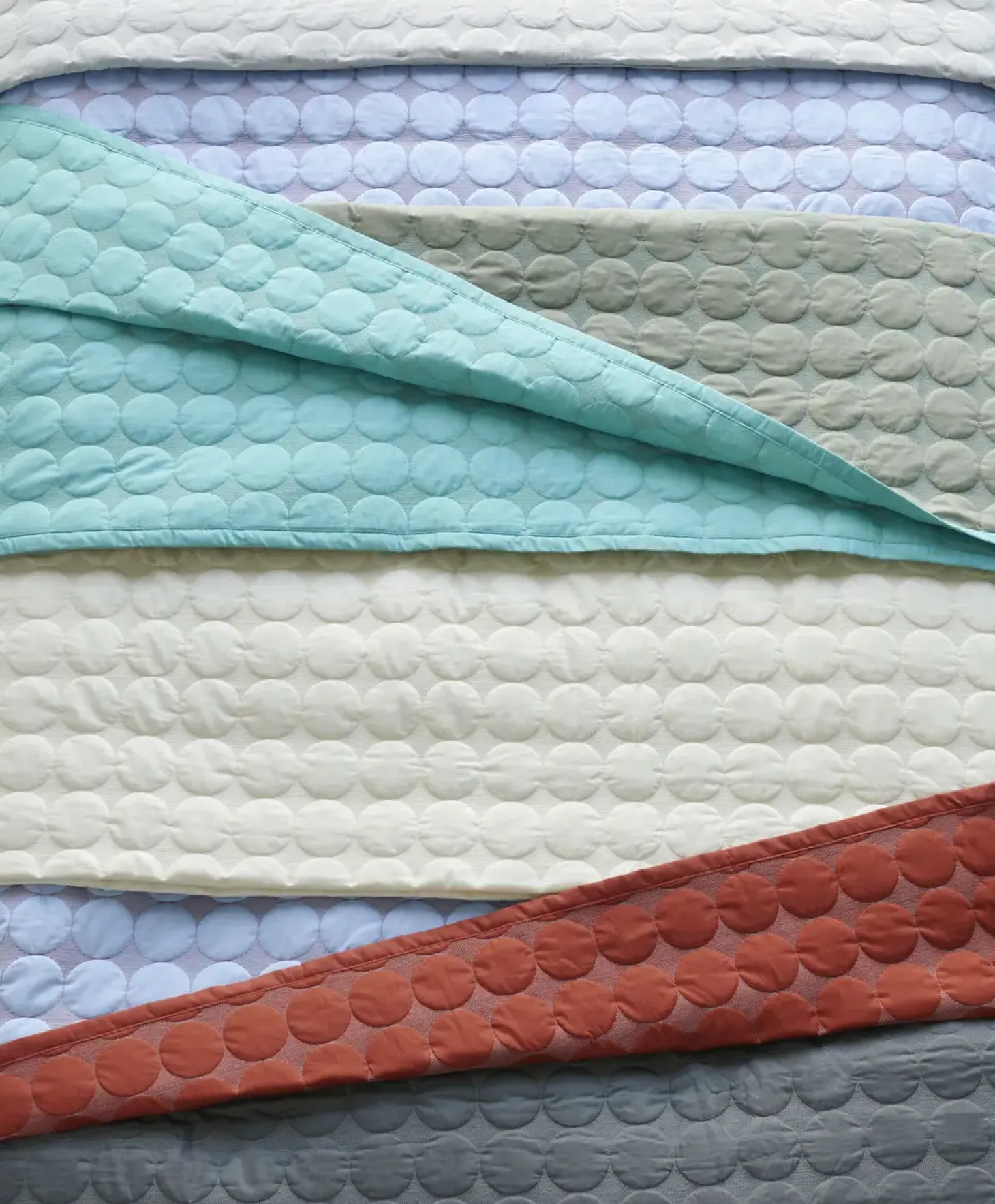 Hay - sengetæppe - Mega Dot - Lyseblåt - Light Blue - 235x245 cm