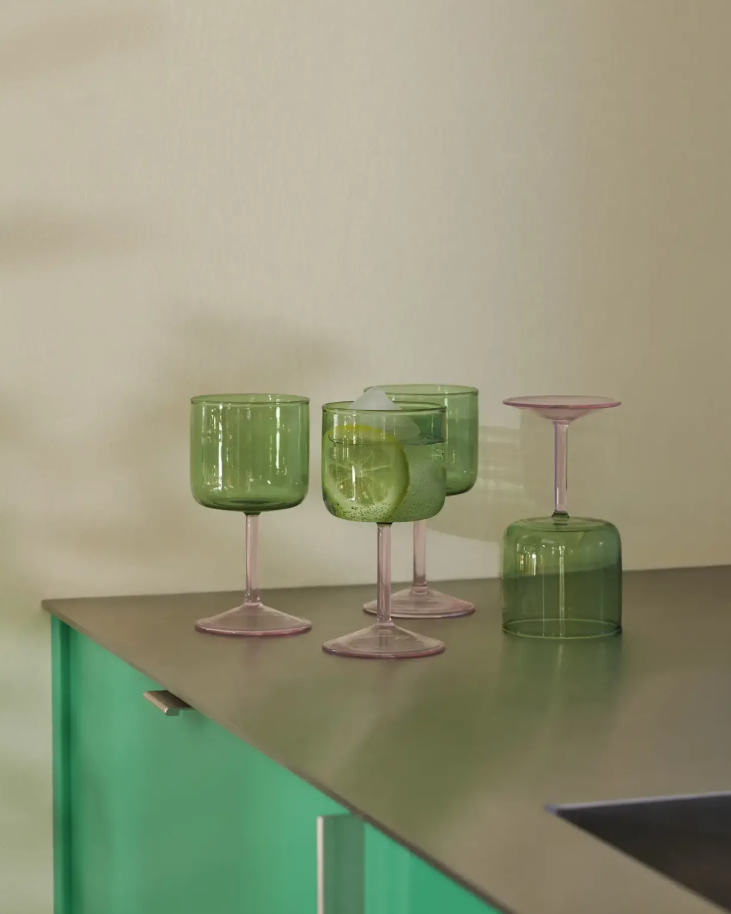 HAY - Vinglas - Tint Wine Glass - Set of 2 / Green and Pink