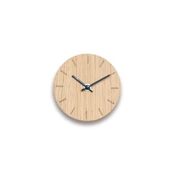 Hemverk - Vægur - Lys Eg - Ø12 cm - Sorte visere