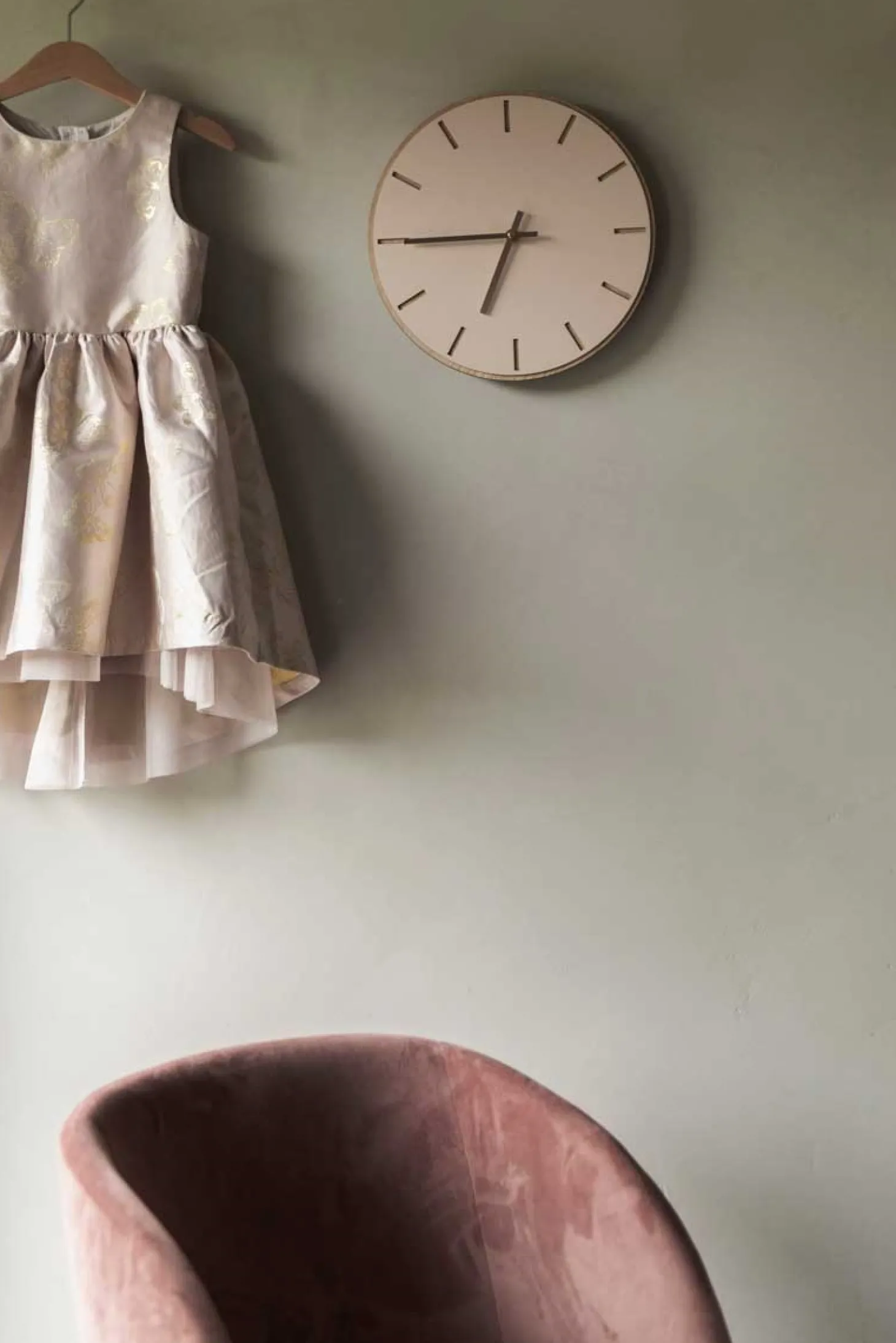 Hemverk - Vægur - Lys Eg/Powder Dusty Rose - Sorte visere - Ø38 cm