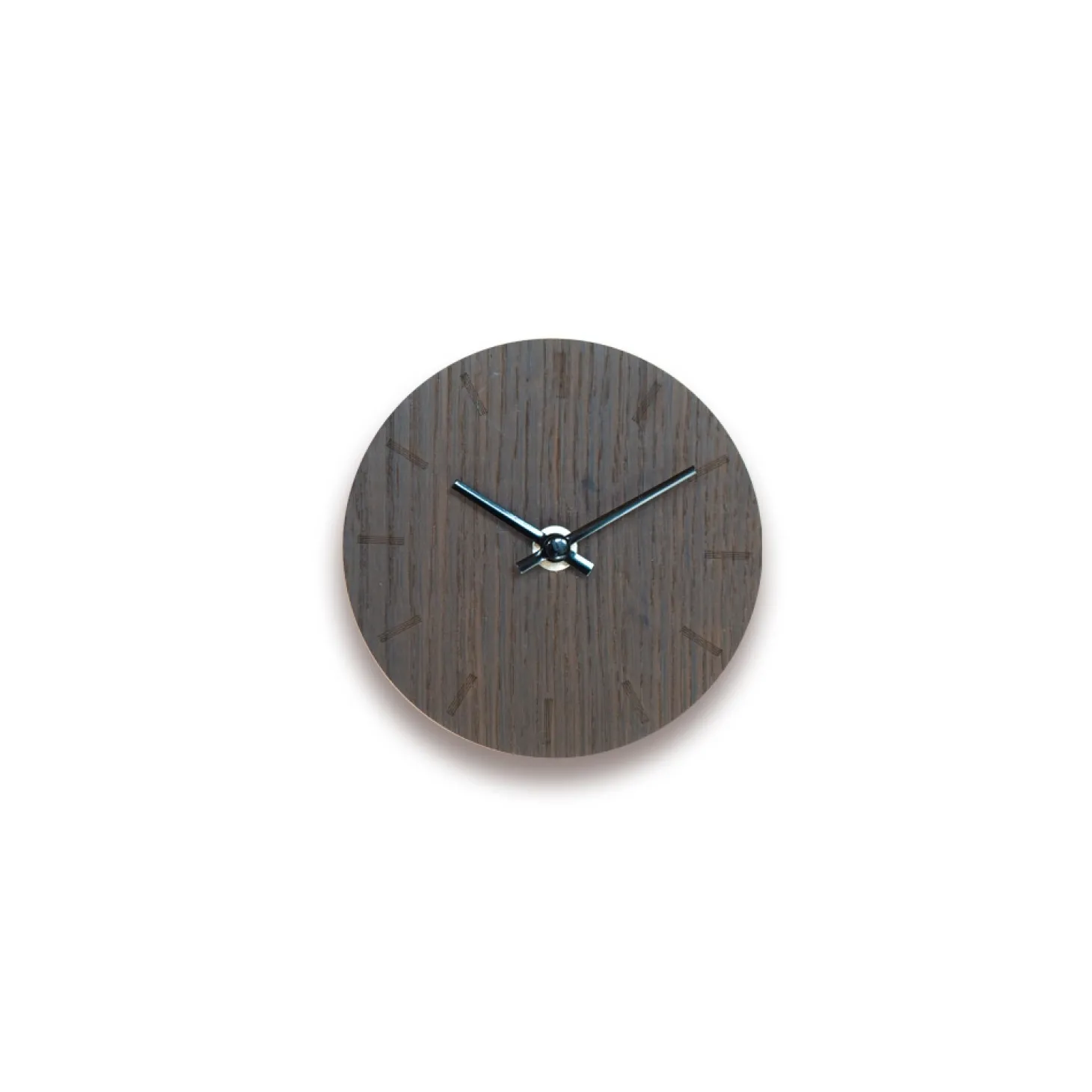 Hemverk - Vægur - Mørk eg - Ø12 cm - Sorte visere