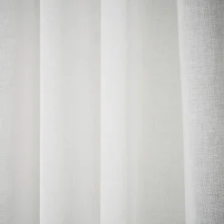 Lene Bjerre - Petrine gardinfag 250x140 cm. råhvid