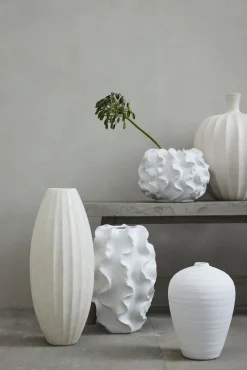 Lene Bjerre - Sannia vase H20,5 cm. hvid