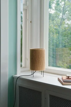 Made By Hand - Bordlampe - Ro Ø23 Table Lamp - Jute