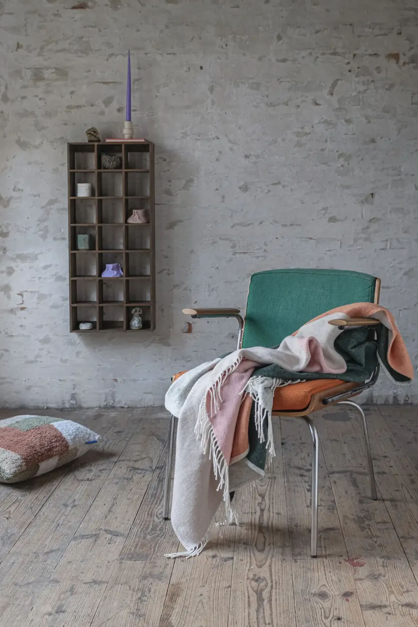 Mette Ditmer - BRICK throw - Brick