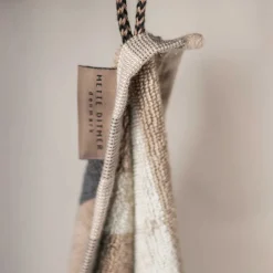 Mette Ditmer - DISORDER gæstehåndklæde, 2 stk., Off-white