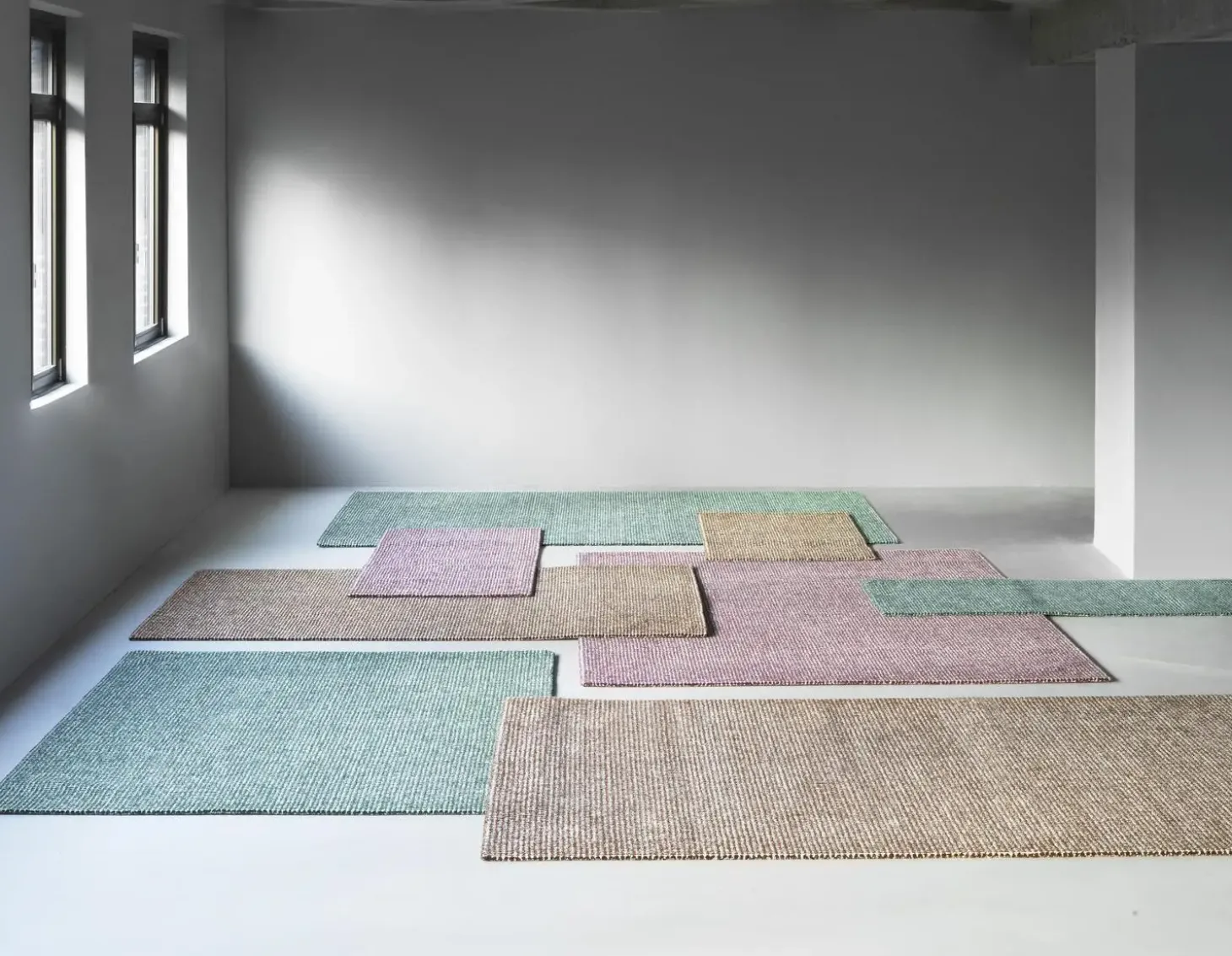 Normann Copenhagen - Flick Rug 80x200 cm - Off White/Burgundy
