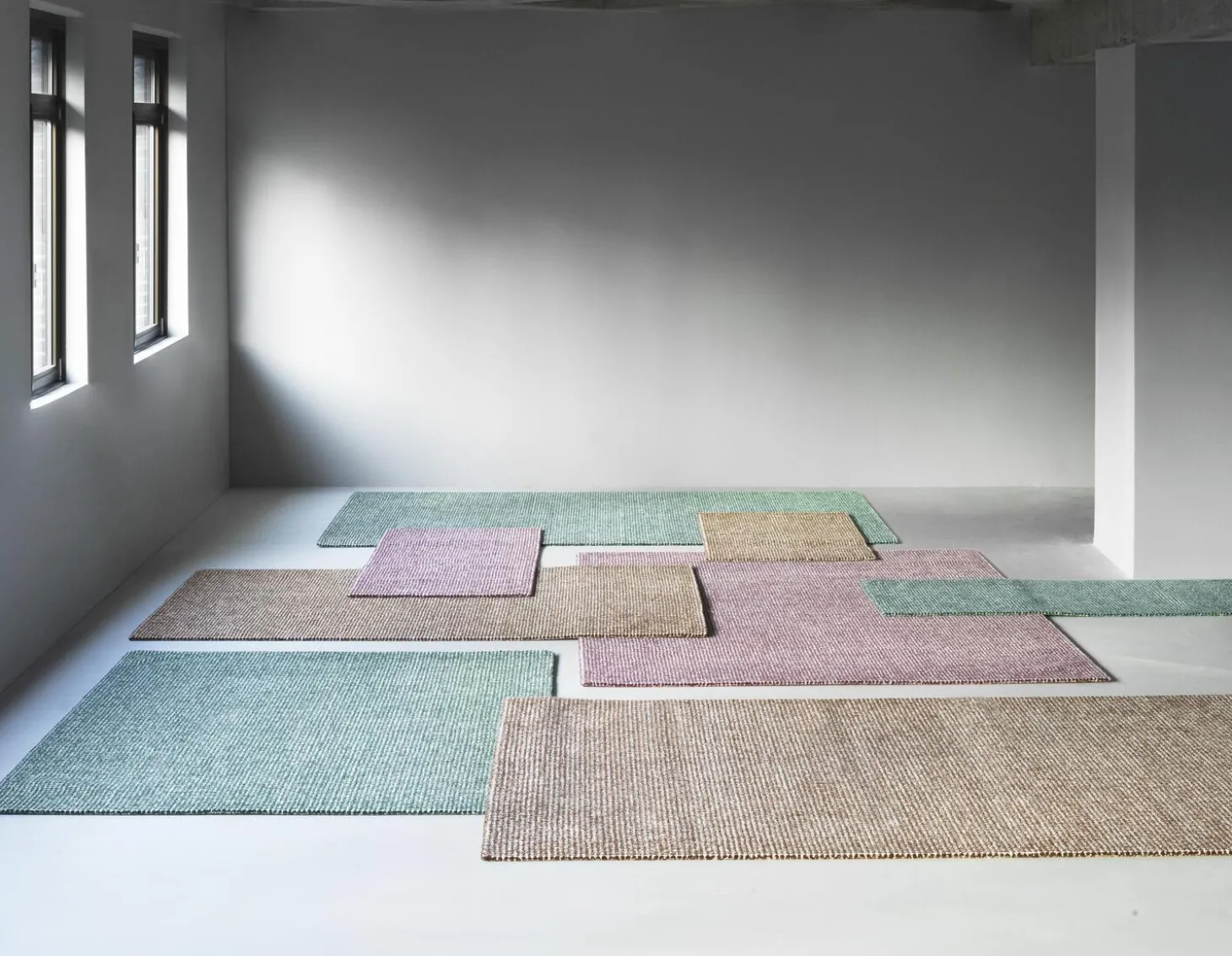 Normann Copenhagen - Flick Rug 170x240 cm - Off White/Burgundy