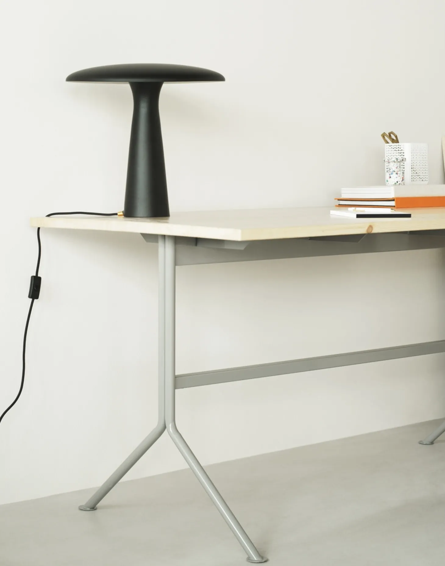 Normann Copenhagen - Shelter Table Lamp EU