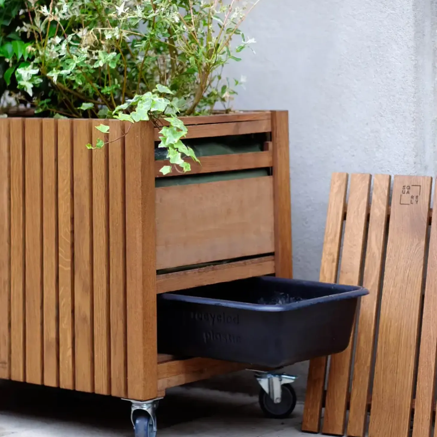 SQUARELY COPENHAGEN - Plantekasse - GrowLARGE - Mørk Eg - 90x45x52cm