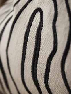 Svanefors - Curve Pudebetræk - Black/white 45x54cm