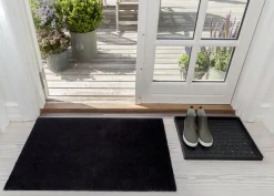 Tica Copenhagen - Smudsmåtte - Ensfarvet - sort - 60x90 cm