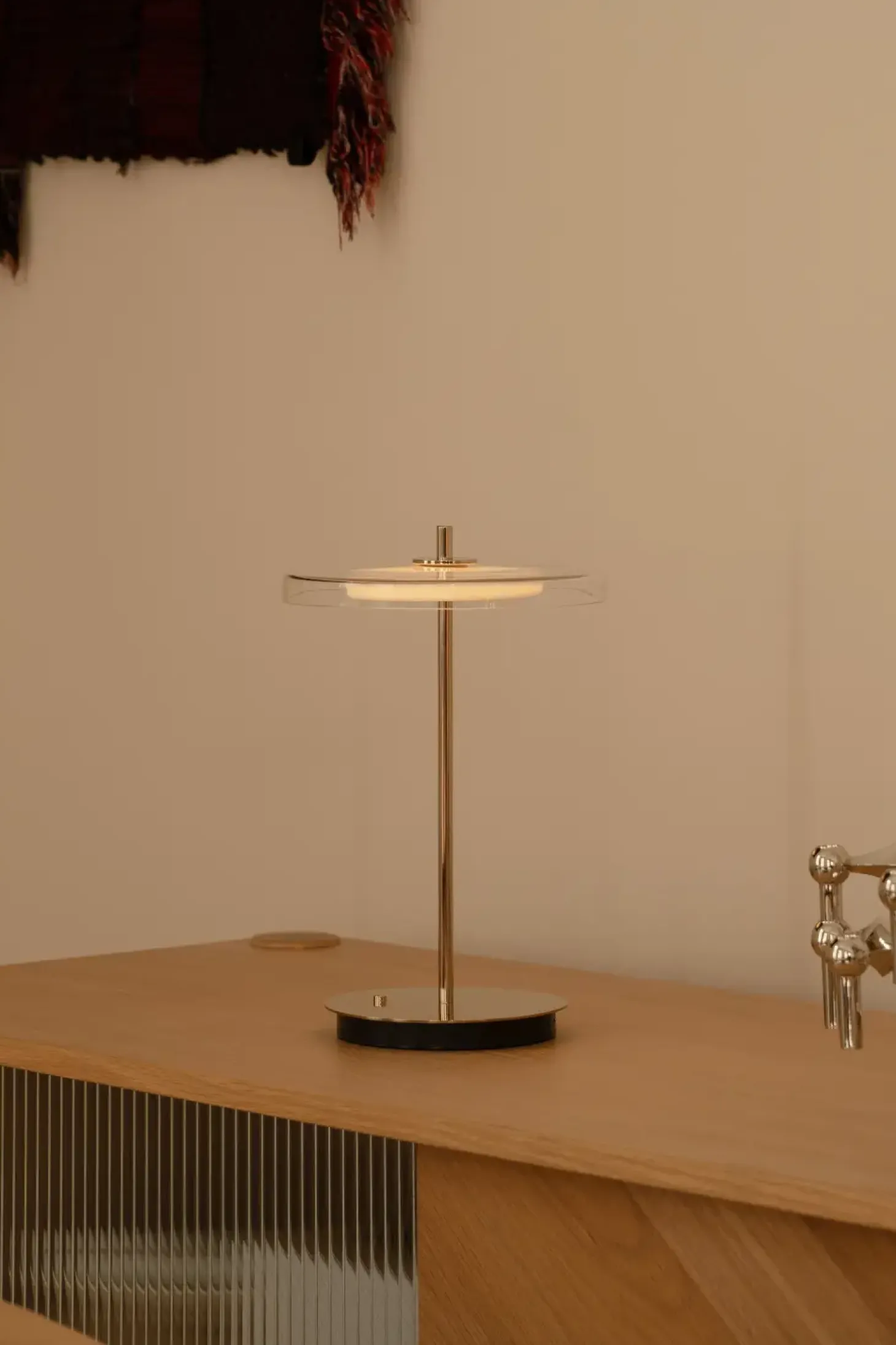 Umage - Bordlampe - Asteria Move - Glas/messing - Ø20 cm