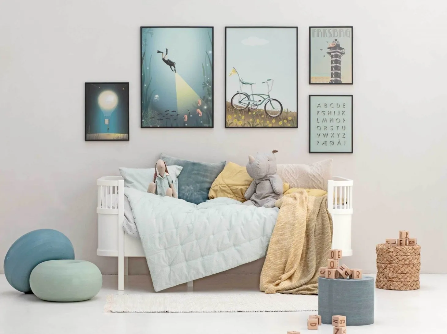 VISSEVASSE - Plakat - Bike With A Flag - 50x70 cm