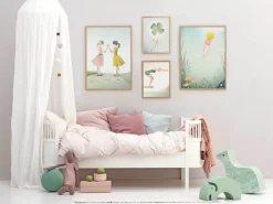 VISSEVASSE - Plakat - Hand-Clapping Girls - 50x70 cm
